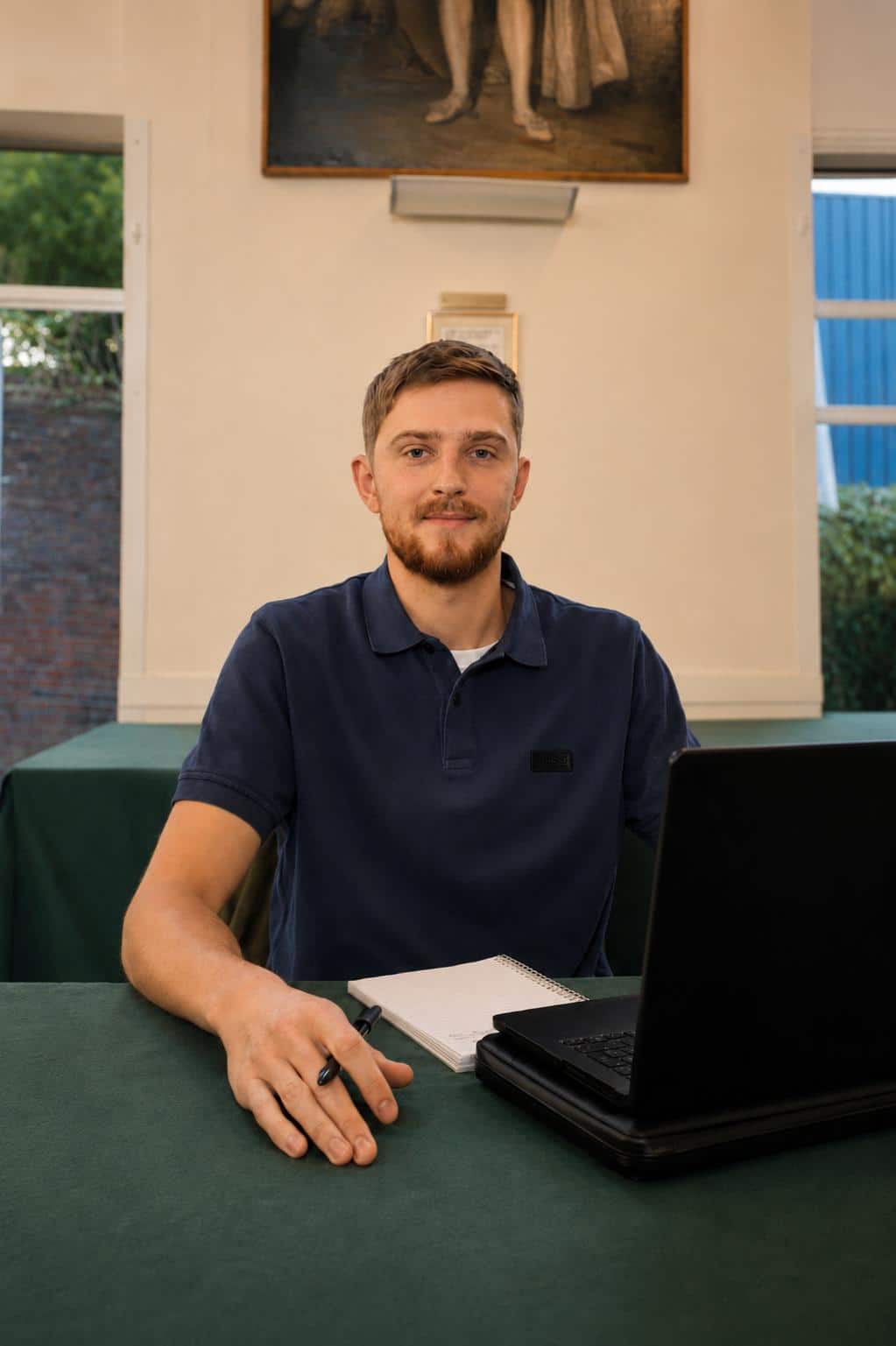 Samuel, owner and gold specialist, at the valuation desk